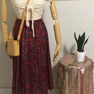 💰Pleated Paisley Skirt